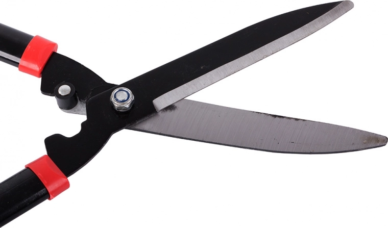 Patvari plieninė konstrukcija